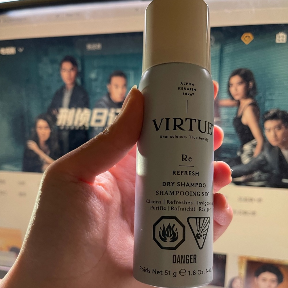 Virtue REFRESH DRY SHAMPOO